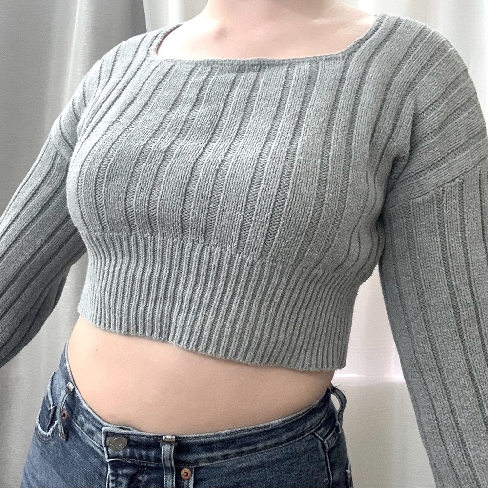 ❌SOLD❌Grey square neck sweater 🤍